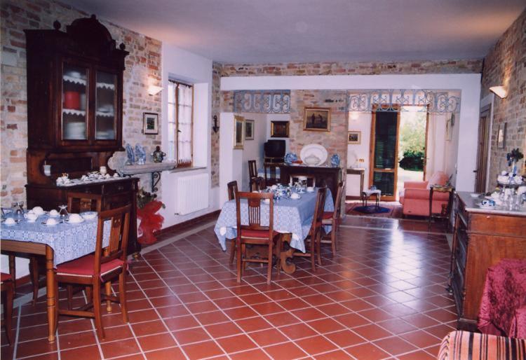 Bed&Breakfast Giardino Agritourist Controguerra Exterior foto