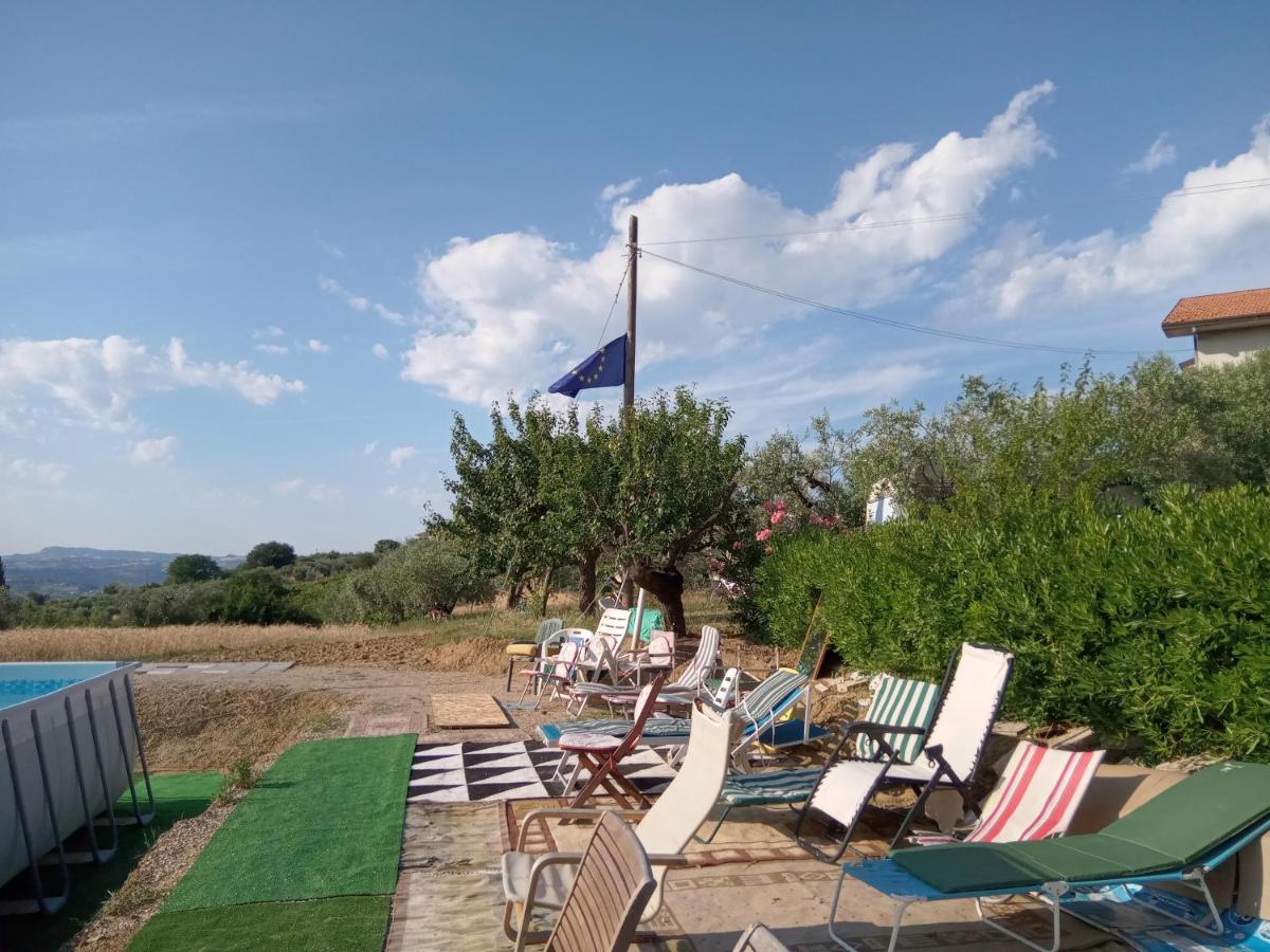 Bed&Breakfast Giardino Agritourist Controguerra Exterior foto