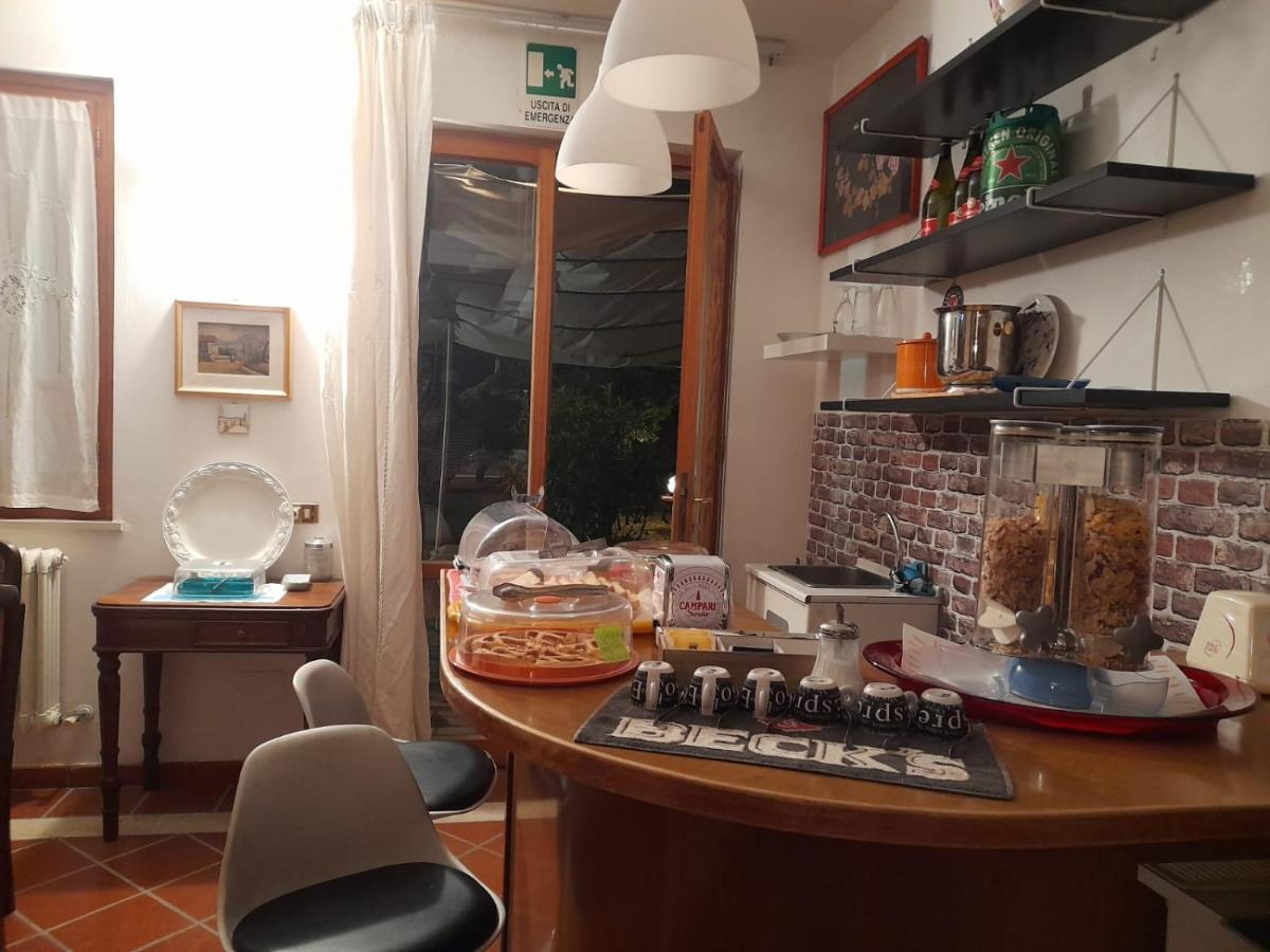 Bed&Breakfast Giardino Agritourist Controguerra Exterior foto