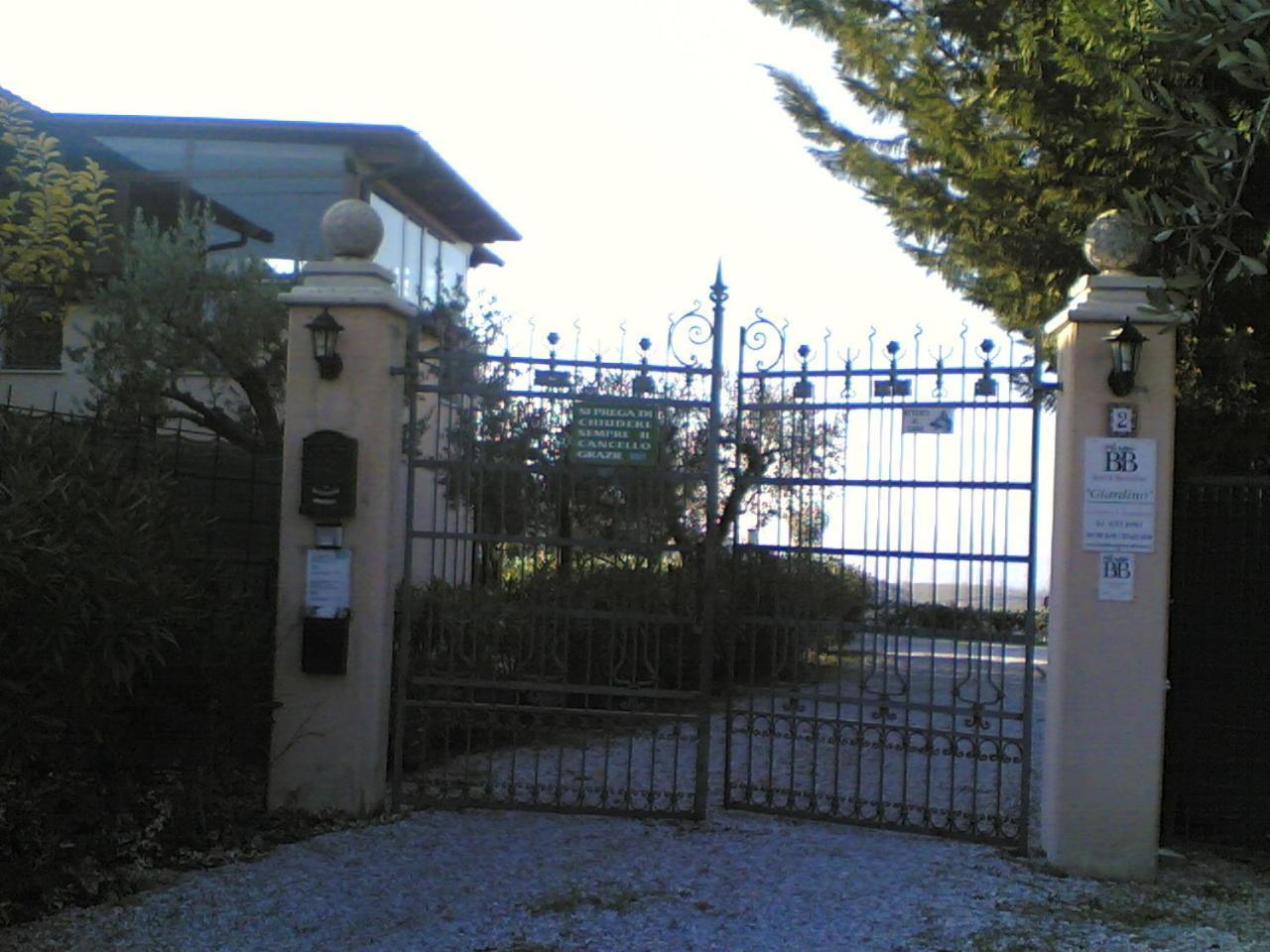 Bed&Breakfast Giardino Agritourist Controguerra Exterior foto