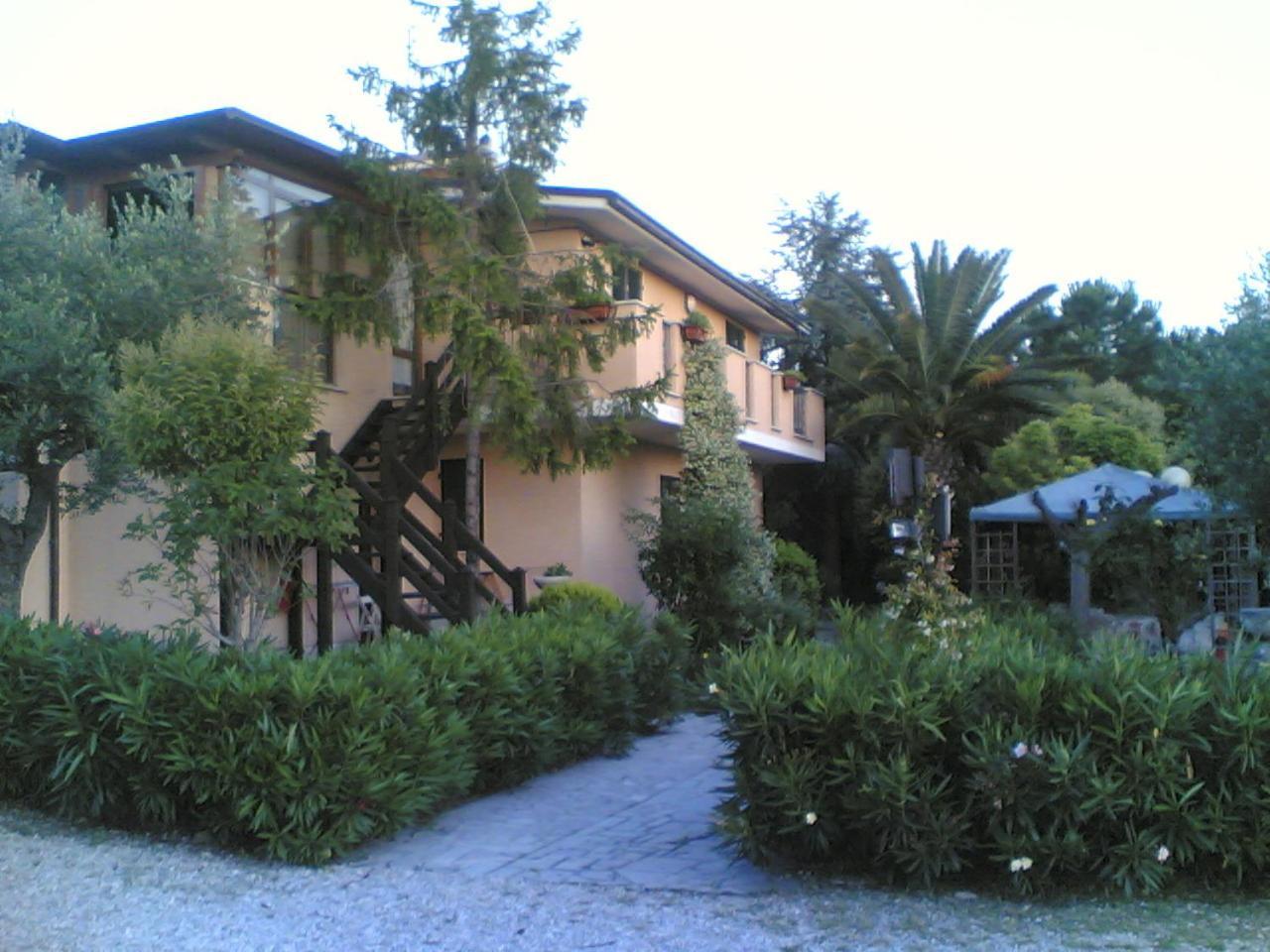 Bed&Breakfast Giardino Agritourist Controguerra Exterior foto